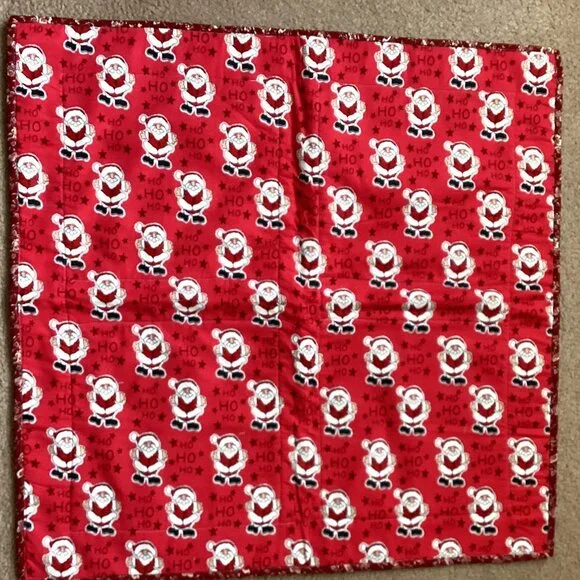 Handmade Square Shape Table Topper Linens Roses Floral Patchwork Home Decor - Picture 3 of 4